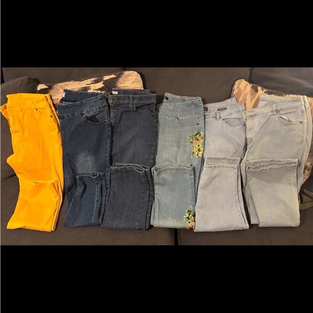 Variety Of Women’s Denim Jeans Size 16